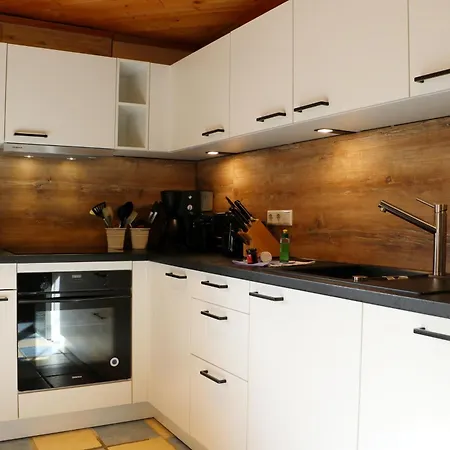 Seeblick Nr 2 5-zimmerwohnung - Feldberg Baerental *